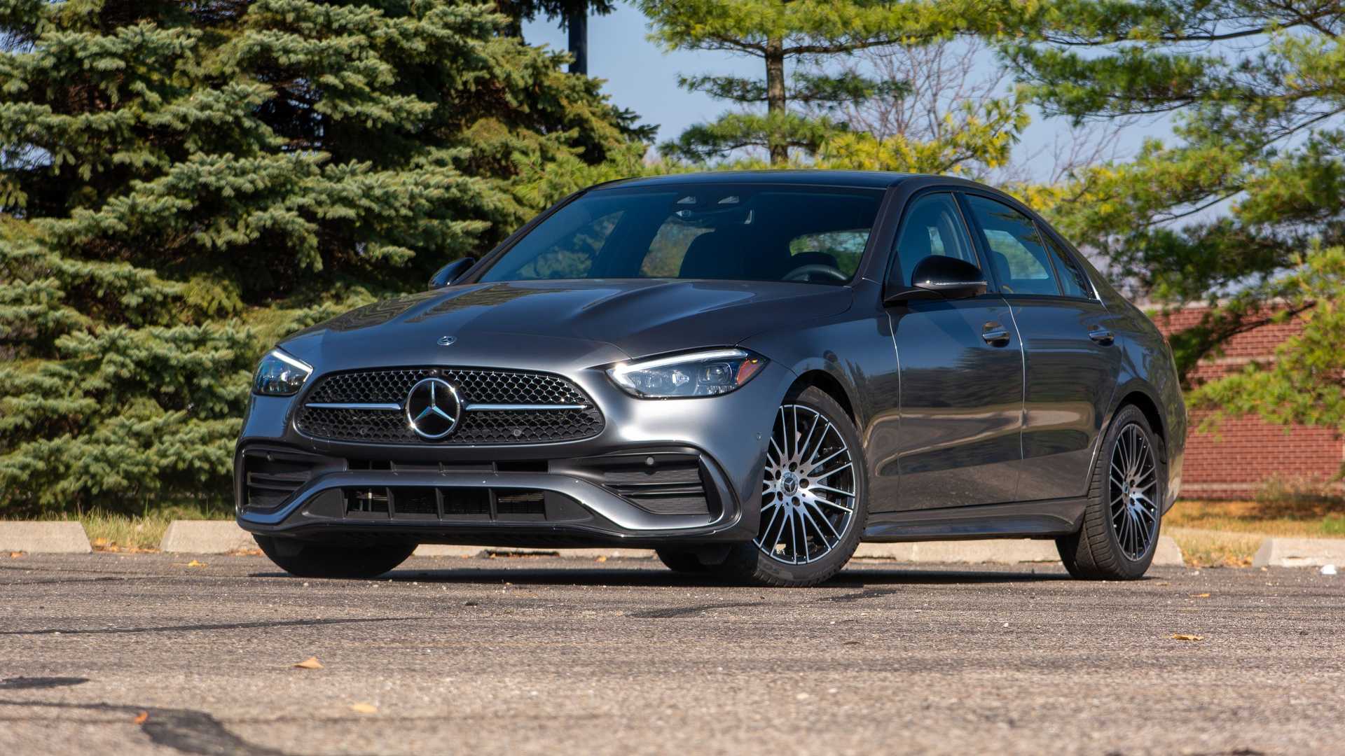 Mercedes-Benz auto body repair in Los Angeles at Mac Auto Collision