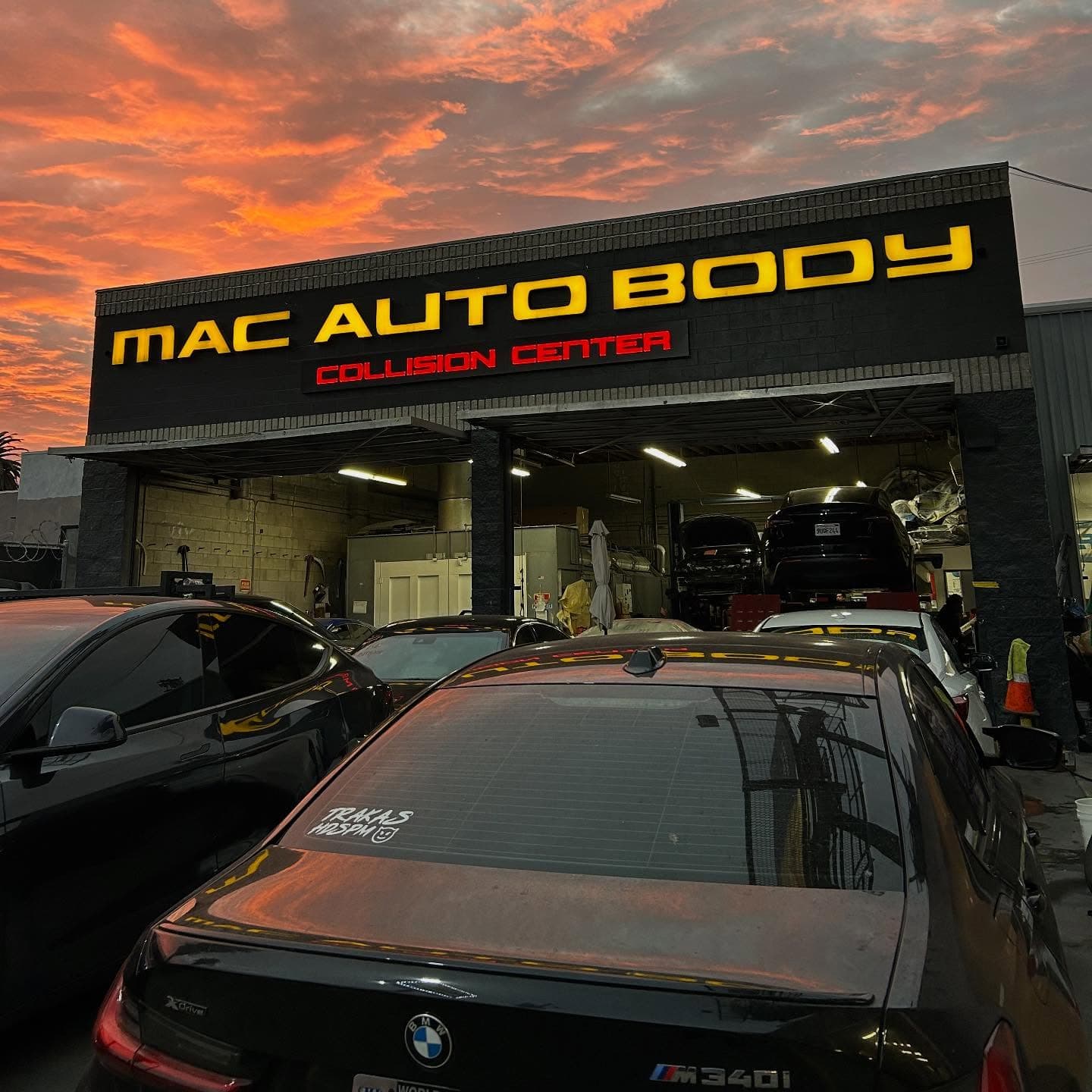 Mac Auto Collision auto body shop in Los Angeles